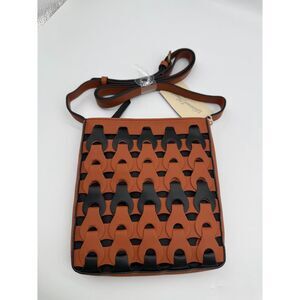 Universal Thread Woven Crossbody Bag Purse w/ Zip Closure